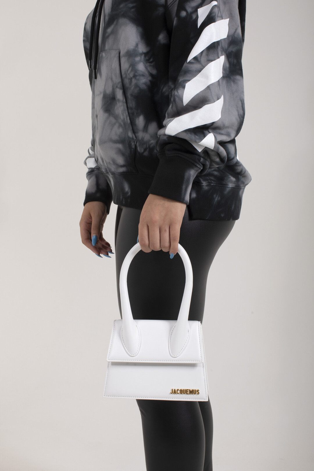 Jacquemus Borsa Le Chiquito Moyen In Pelle