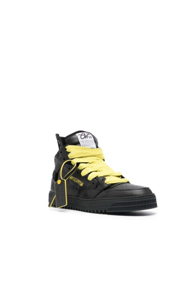 Off White Sneakers Alte Off-Court 3.0 vista trequarti